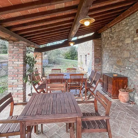 Ferienhaus Stunning In Magione